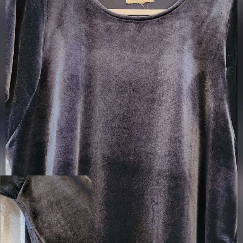 Madewell Velvet Top in Dark Gray